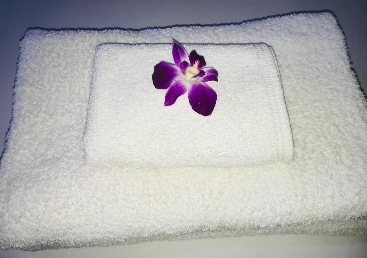 Harrys Resiendence Hotel Bangkok Kültér fotó